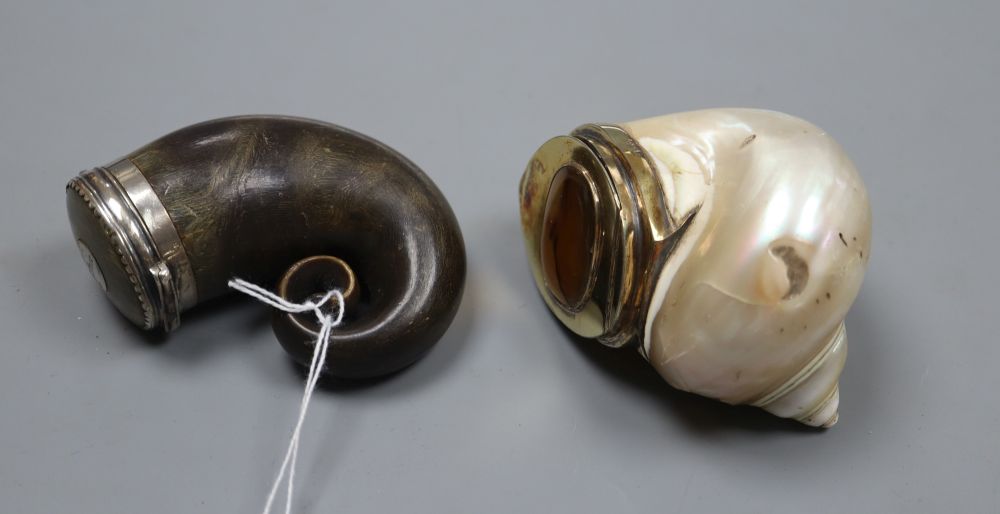 A 19th century Scottish silver mounted horn snuff mull, 76mm and A George III silver gilt mounted shell snuff mull